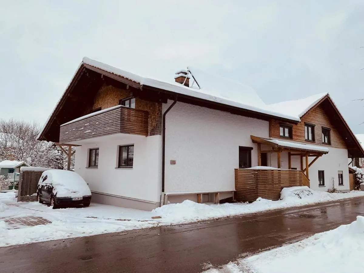 Appartement Kleine Auszeit Eisenberg  0*, Eisenberg (Bavaria) Germany